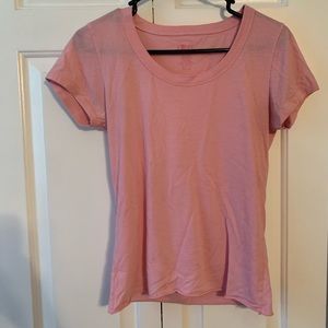 L women’s pink T-shirt